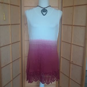 Monoreno sleeveless dress maroon and white